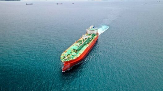 Kapal Tanker Pertamina Dapat Lampu Hijau