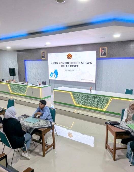 MAN 2 Banyumas Gelar Ujian Riset