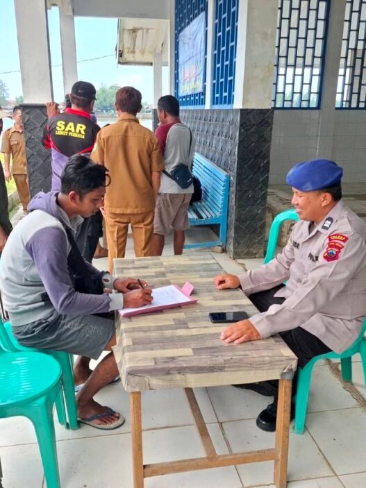 Nelayan di TPI Logending Dapat Layanan Pengobatan Gratis