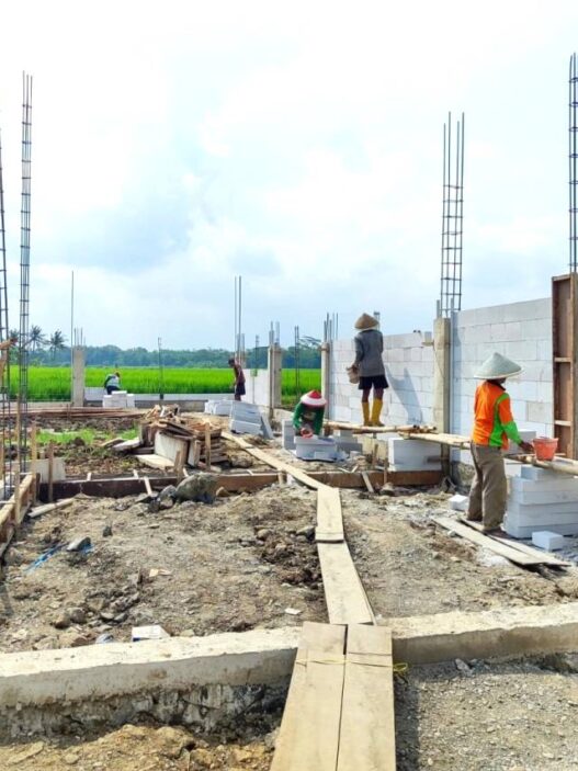 Pembangunan KDMP Bakulan Baru 30 Persen