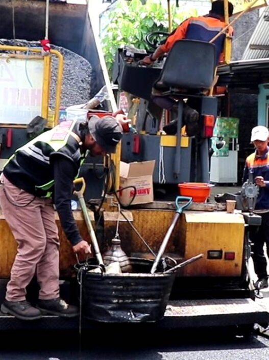 Perbaikan Jalan Dikebut Meski Anggaran Terbatas