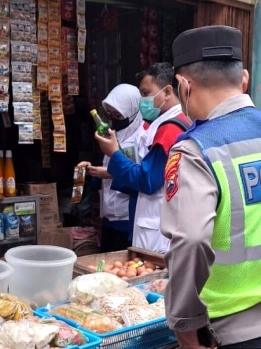 Roti hingga Mi Instan Kedaluwarsa Ditemukan