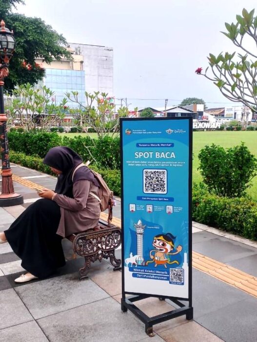 Warga Bisa Akses Ratusan Buku Gratis