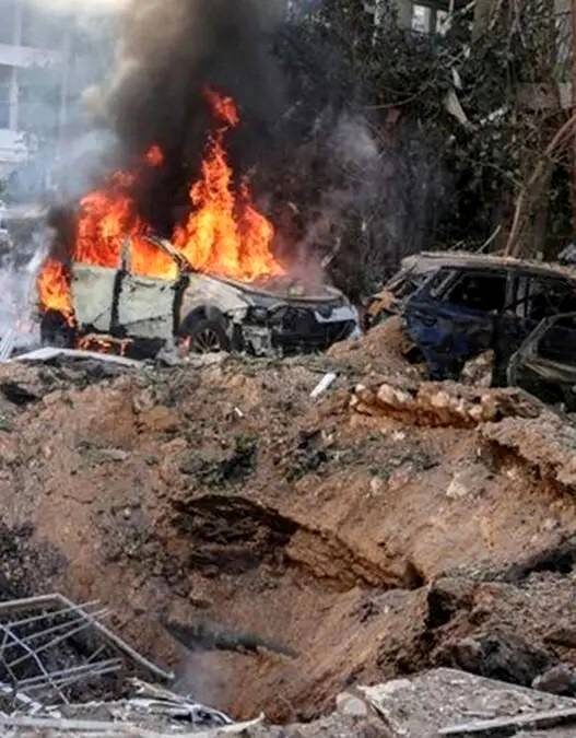 Ancaman Trump Dibalas Serangan