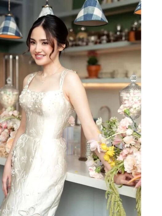 Bakal Didampingi 12 Bridesmaid