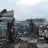 Diduga Korsleting, 2 Kandang Ayam Ludes