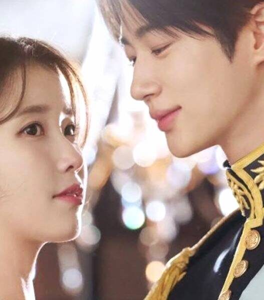 Drakor Terbaru Dibintangi IU dan Byeon Woo Seok