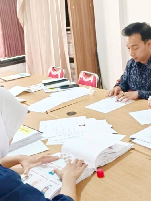 Dua Calhaj Berangkat Lebih Awal