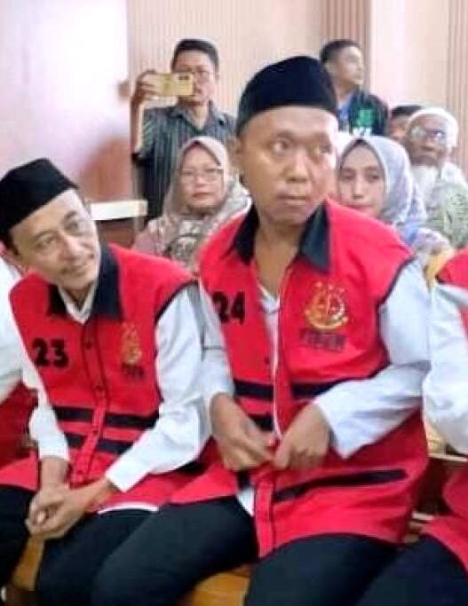 Dua Terdakwa Bebas, Satu Bersyarat