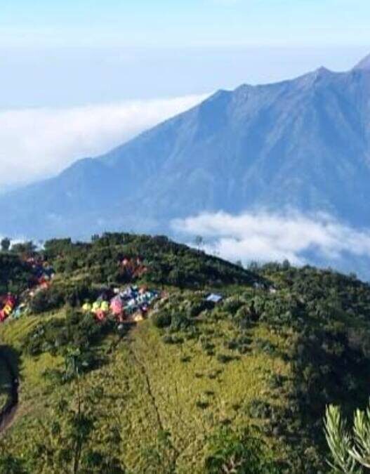 Gunung merbabu thekelan