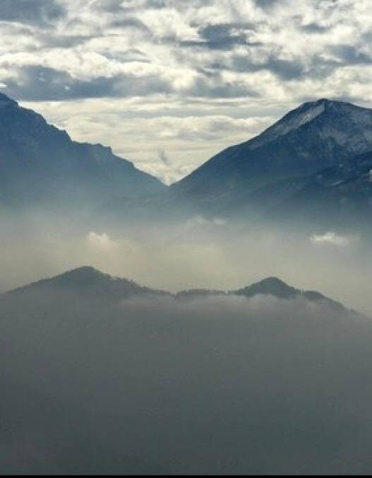 Gunung Sorik Marapi Madina Waspada
