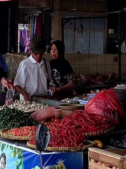 Harga Cabai Turun, Sembako Ikut Turun