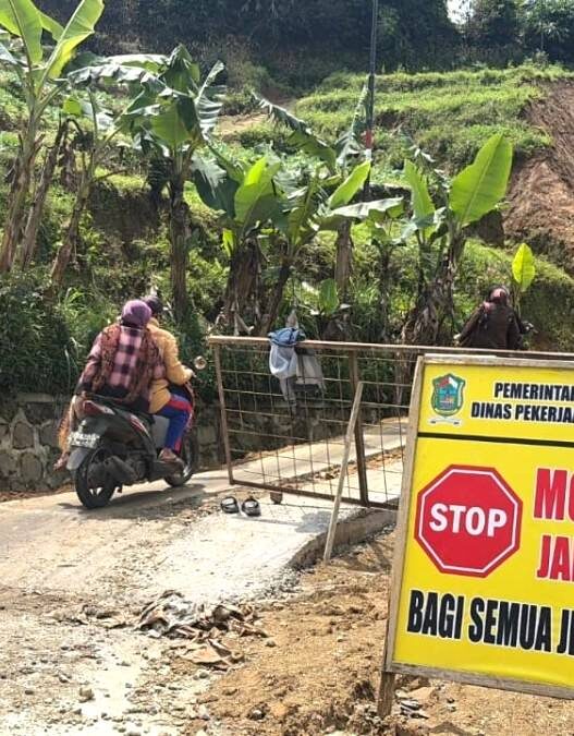 Jalur Darurat Ratamba Masih Rawan