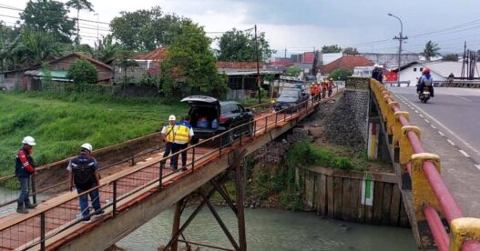 Jembatan Karanganyar Ditutup, Jalur Alternatif Disiapkan