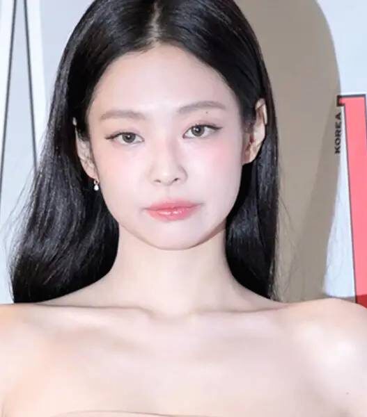 Jennie BLACKPINK Versi TIME
