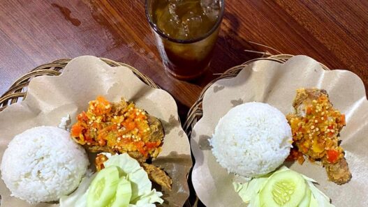 Makan Enak Tanpa Mahal di Ayam Geprek Sa’i