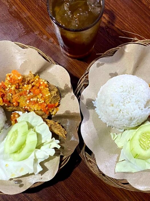 Makan Enak Tanpa Mahal di Ayam Geprek Sa’i