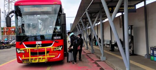 Palang Error dan Penumpang Bingung Rute