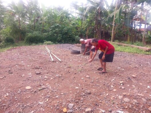 Proyek Balai Pertemuan Kampung Nopia Tertunda