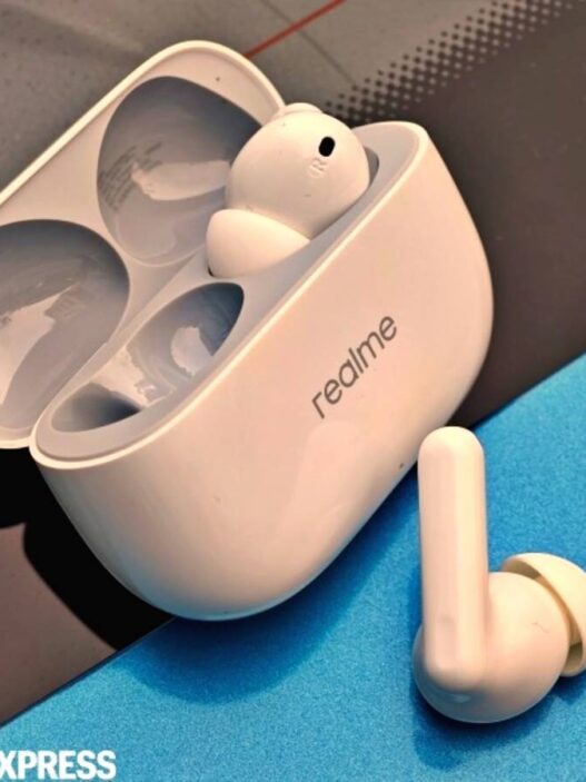 Realme Buds T300