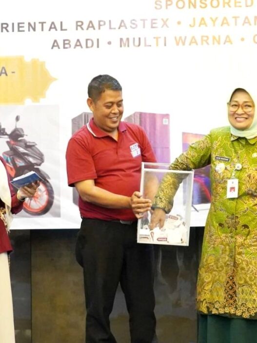 UMKM Jas Hujan Tunjukkan Pertumbuhan Signifikan