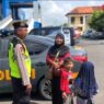 Aksi simpatik di Hari Ulang Tahun
