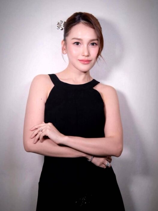 Ayu Ting Ting Bakal Terbang ke Busan demi BTS