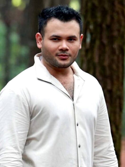 Berat Badan Tembus 106 Kg