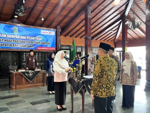 Hendro Cahyono Resmi Dilantik Jadi Sekda Definitif