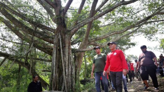 Kerusakan Lingkungan Semakin Nyata, Ketua DPRD Jateng, Sumanto Ajak Hijaukan Daerah Hulu Sungai