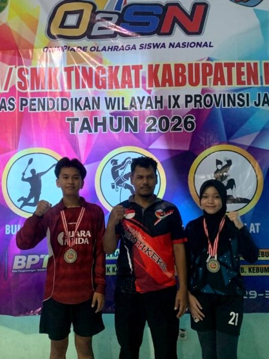 MAN 2 Sabet Juara O2SN Tenis Meja