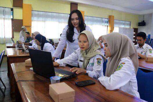 Metadata dan Data Geospasial Diperkuat