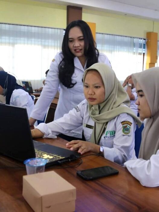 Metadata dan Data Geospasial Diperkuat