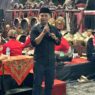 Pagelaran Wayang Kulit Bersama Ketua DPRD Jateng Sumanto di Desa Suruh, Kecamatan Tasikmadu, Kabupaten Karanganyar