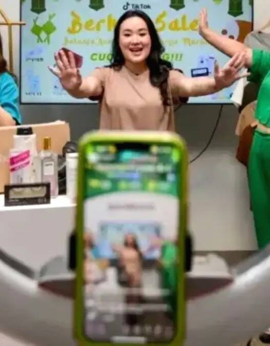 Penjual tiktok shop