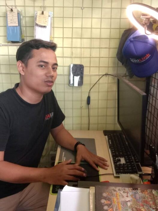 Sebidang Meja, Jadi Peluang Usaha