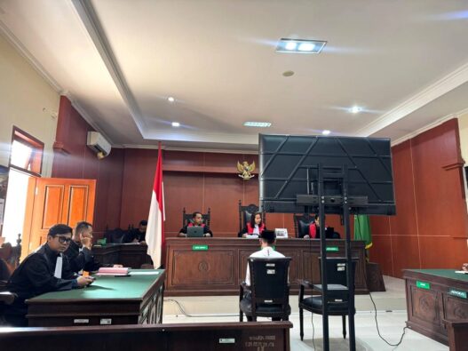 Sopir Pikap Dituntut 6 Tahun