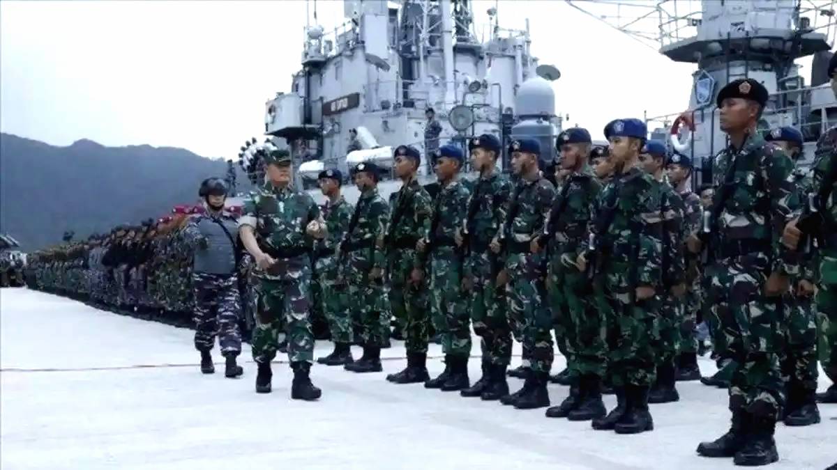 Tamtama tni al