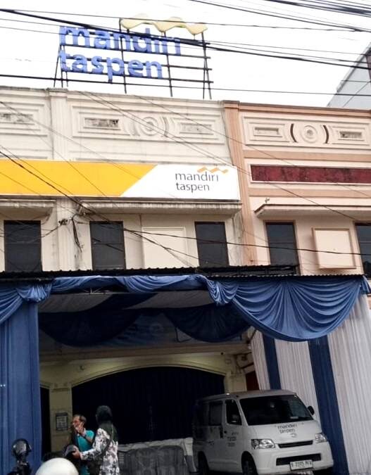 120 Pensiunan Tuntut Ganti Rugi