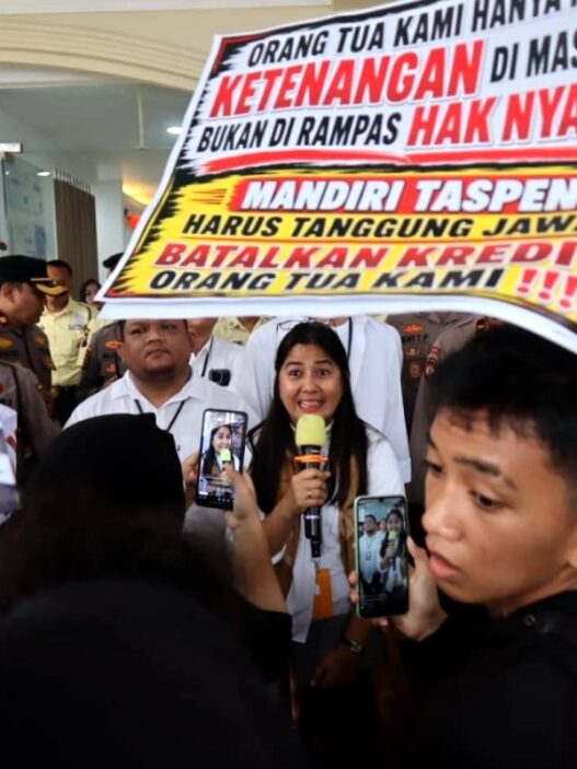 127 Pensiunan Tuntut Kredit Dibatalkan