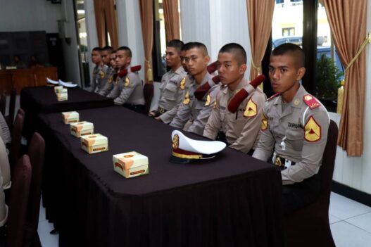 17 Taruna Jalani Latihan di Polres