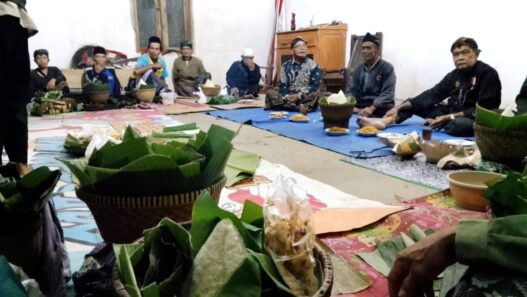 Aboge Sambut 1 Sura di Tengah Duka