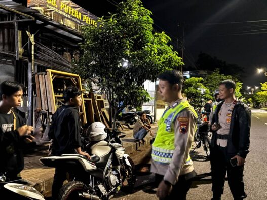 Balap Liar dan Knalpot Brong Diburu