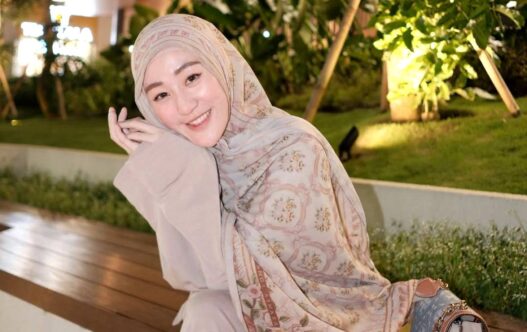 Bantah Selingkuh