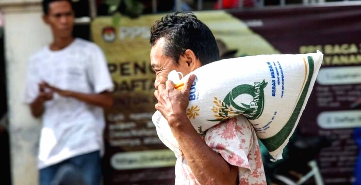 Bantuan Beras 10 Kg Mulai Juli