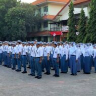 Beasiswa sma smk surabaya