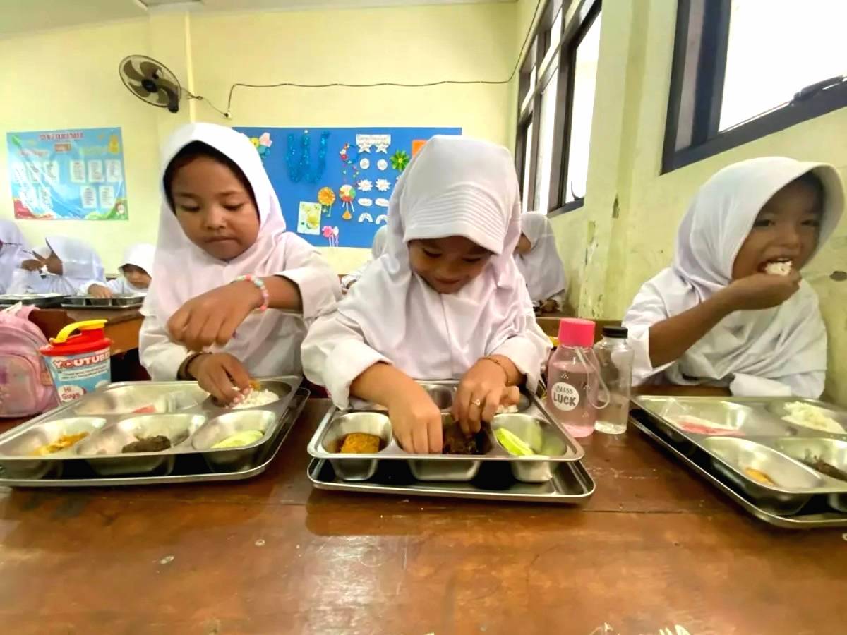 BGN Cari Dana di Luar APBN untuk MBG