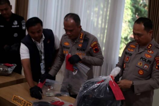 Cemburu Berujung Penganiayaan
