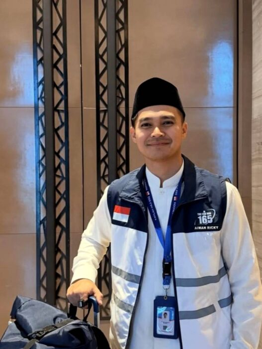 Dapat Julukan Best Tour Leader