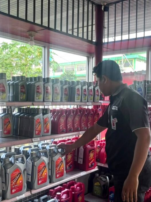 Dua Bulan Harga Oli Naik Dua Kali